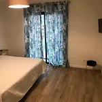 Rera Deluxe