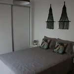 Rera Deluxe