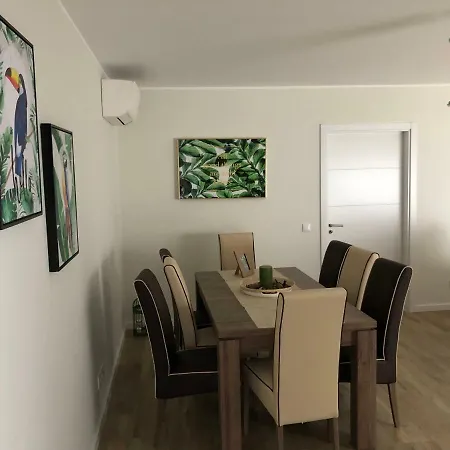 アパート Rera Deluxe